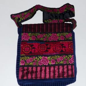 תיק צד עם רקמה